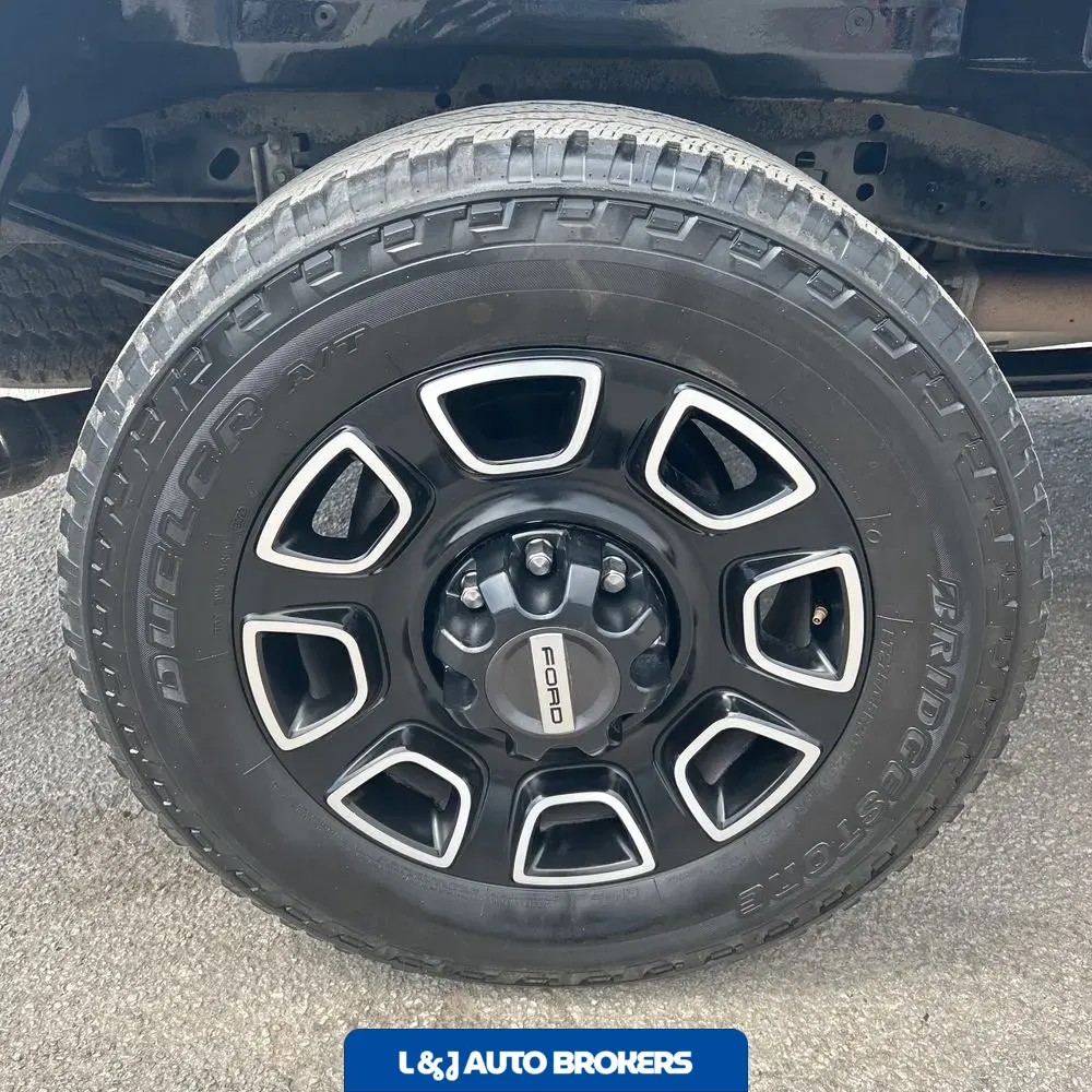 2024 Ford F-250 Super Duty Platinum