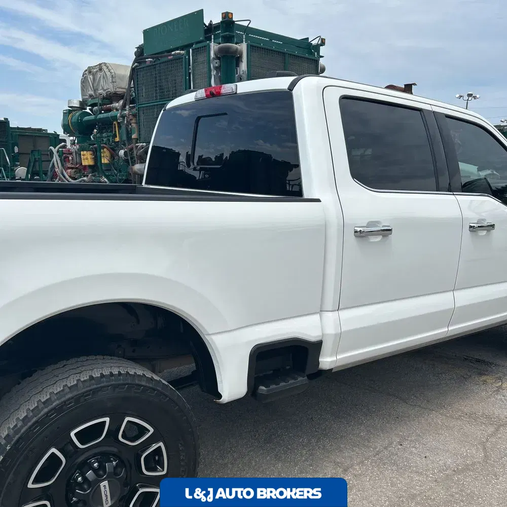 2024 Ford F-250 Super Duty Platinum