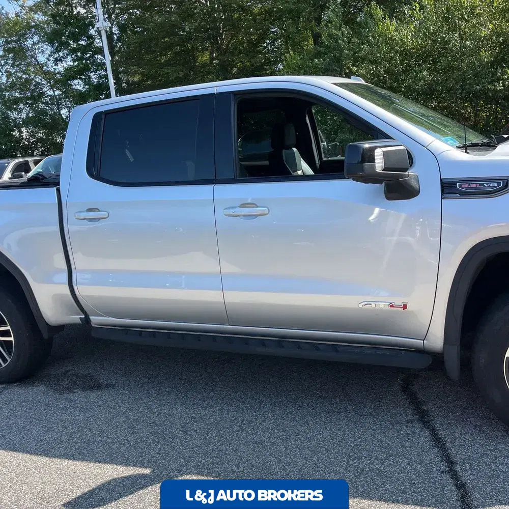 2022 GMC Sierra 1500 AT4