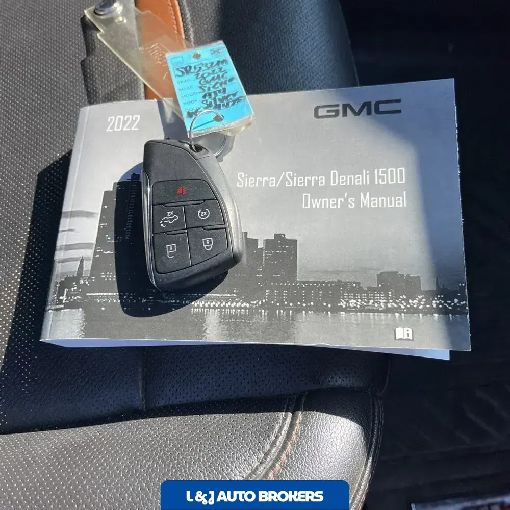 2022 GMC Sierra 1500 AT4
