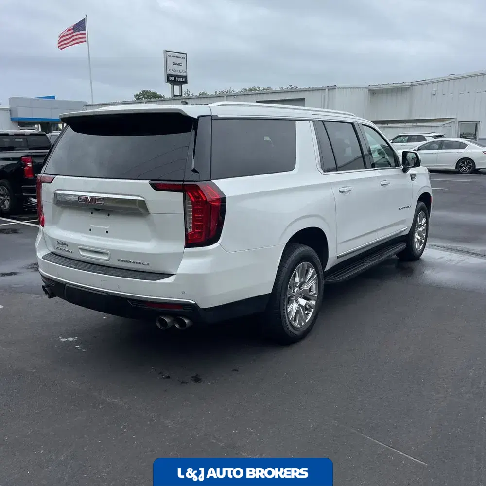 2022 GMC Yukon XL Denali