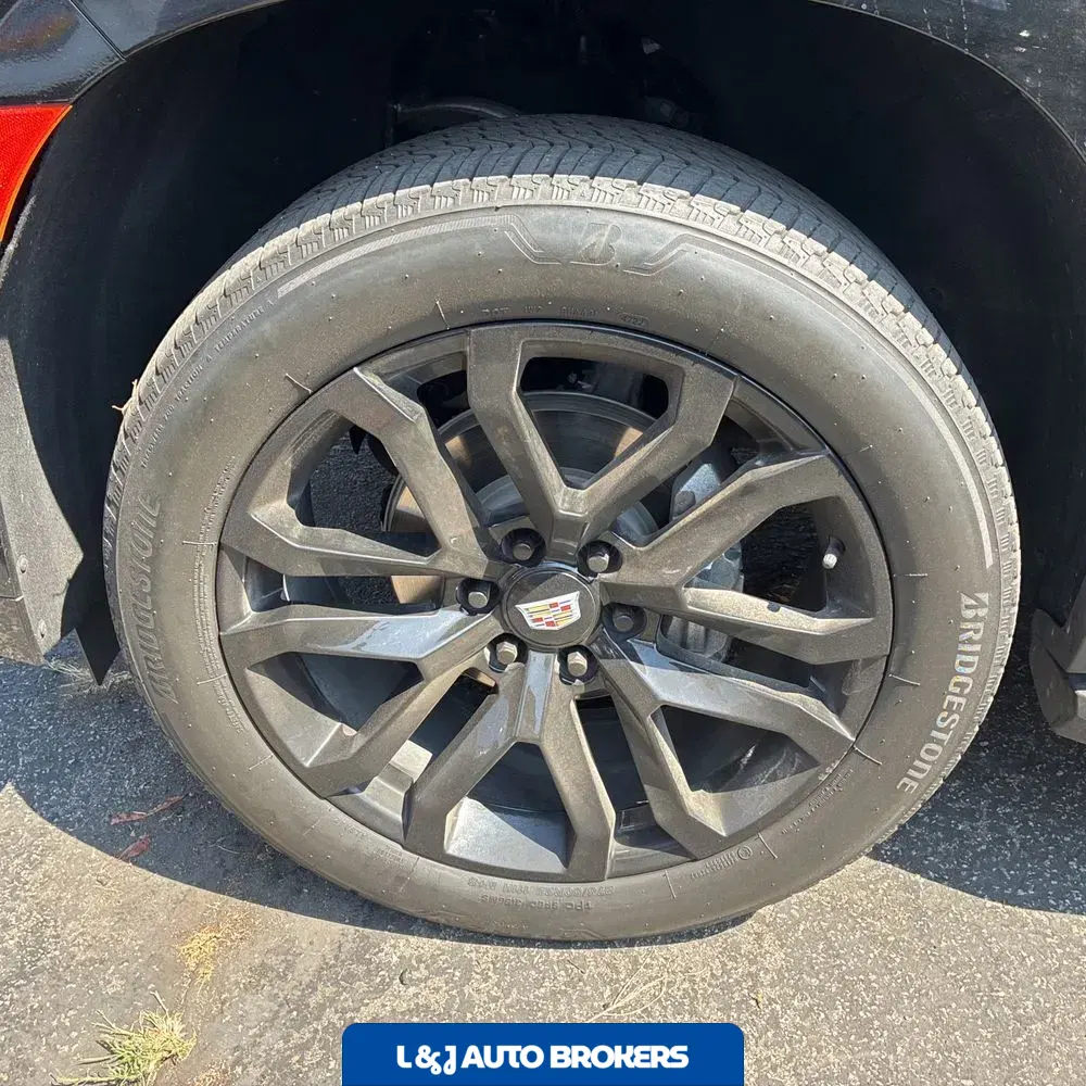 2023 Cadillac Escalade ESV Luxury