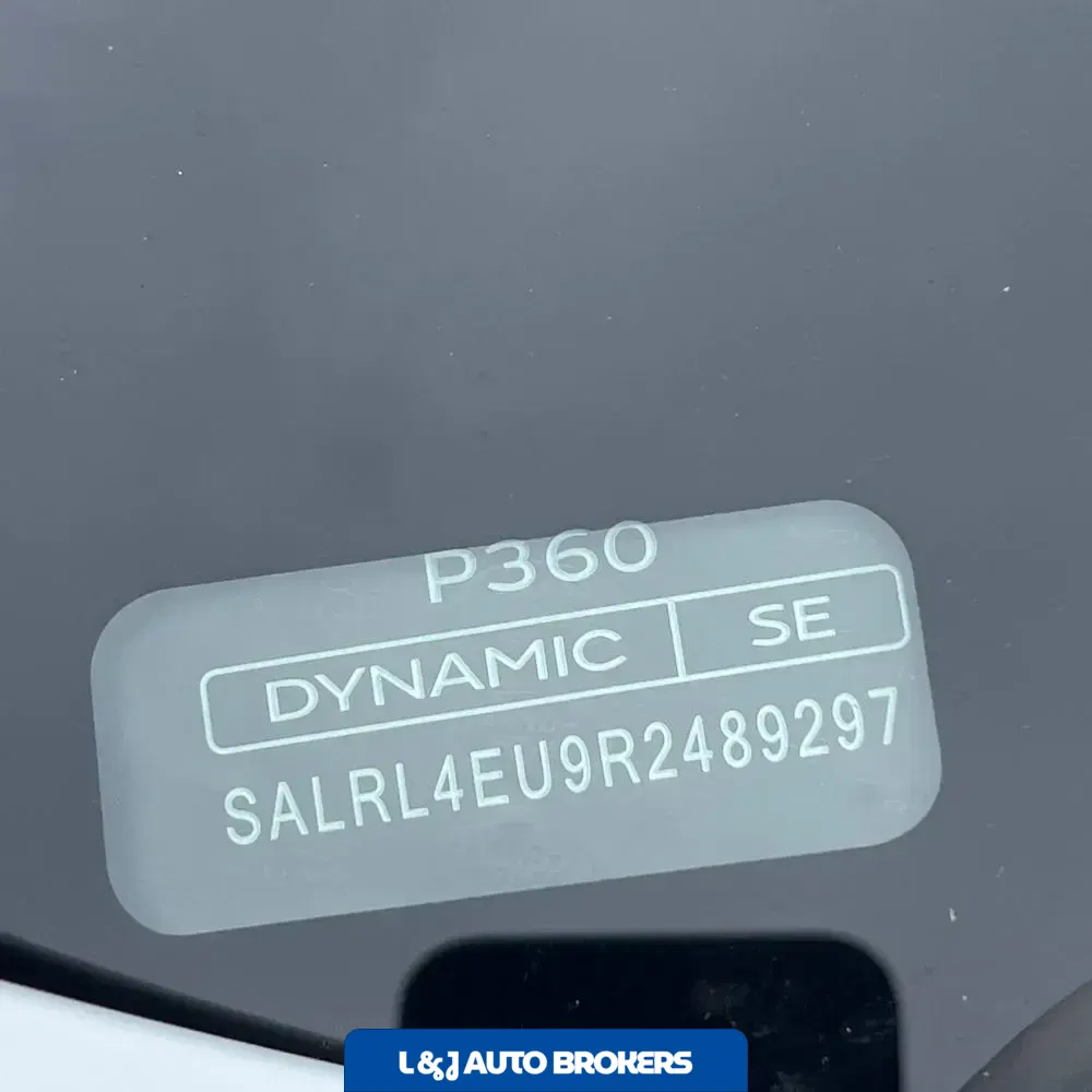 2024 Land Rover Discovery Dynamic SE P360