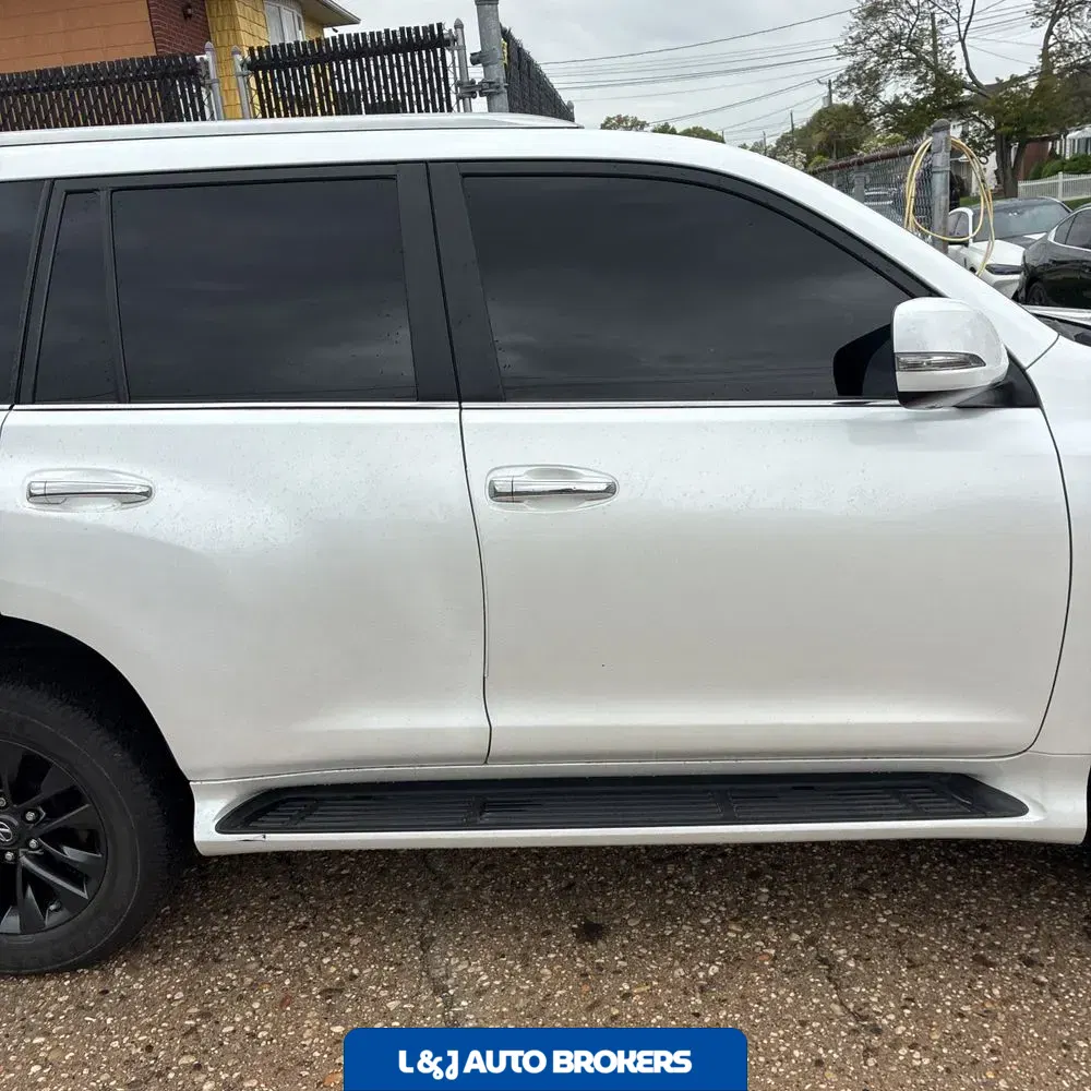 2023 Lexus GX 460 Base