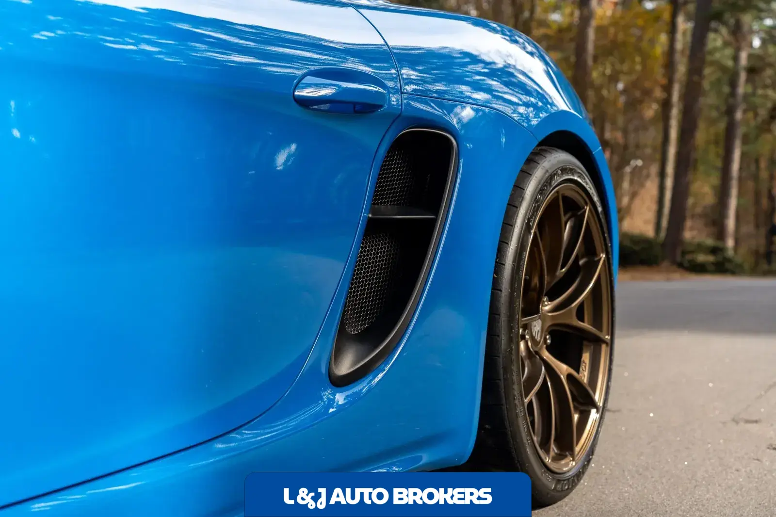 2022 Porsche 718 Spyder 6-Speed