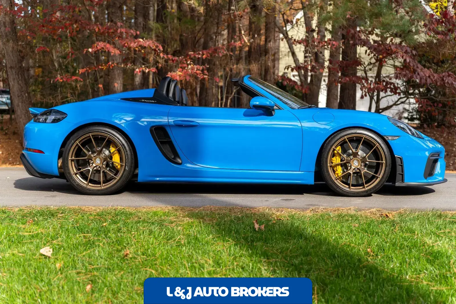 2022 Porsche 718 Spyder 6-Speed