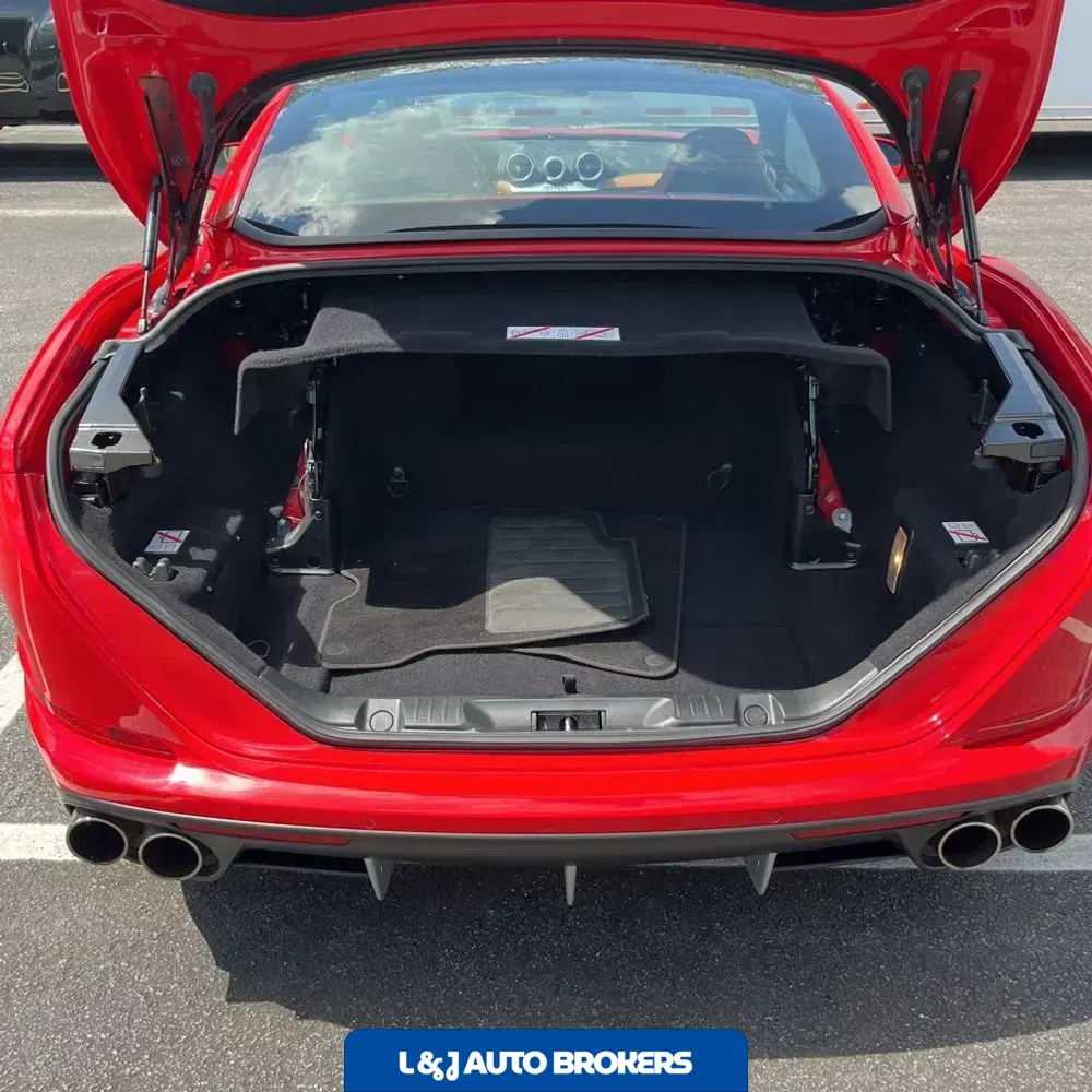 2016 Ferrari California T Base