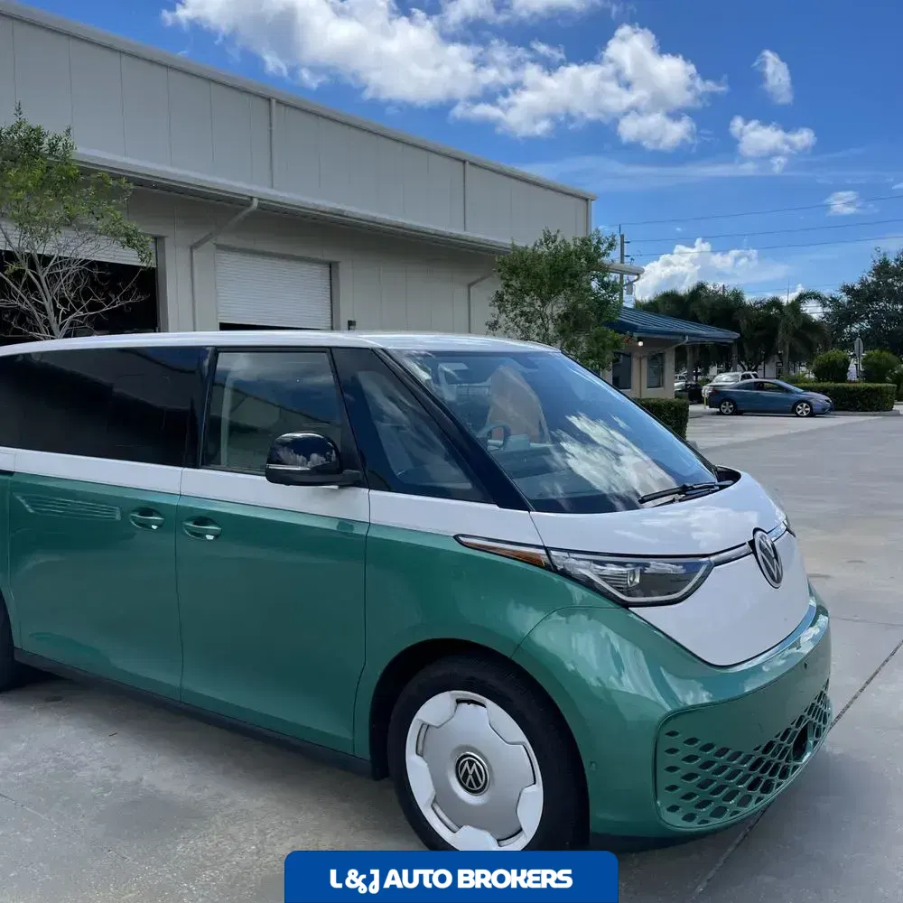 2025 Volkswagen ID Buzz  1st Edition 4Motion
