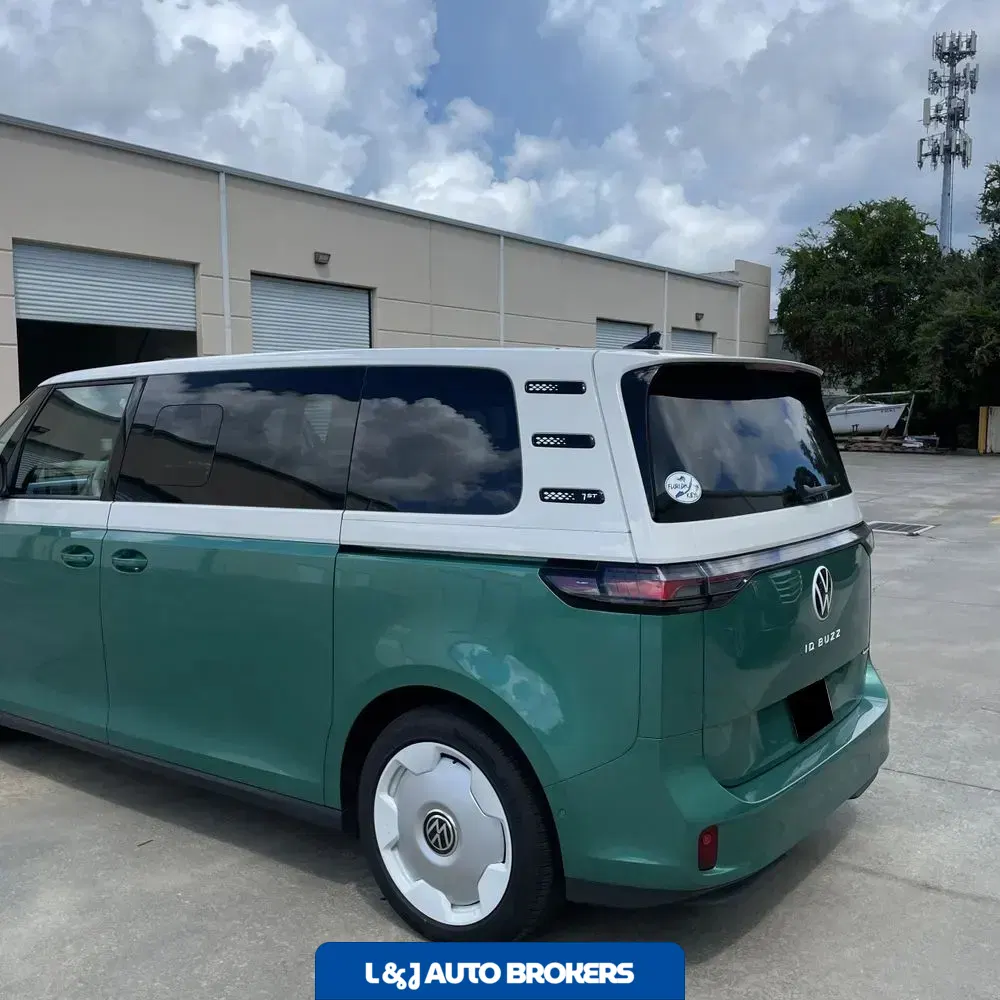 2025 Volkswagen ID Buzz  1st Edition 4Motion