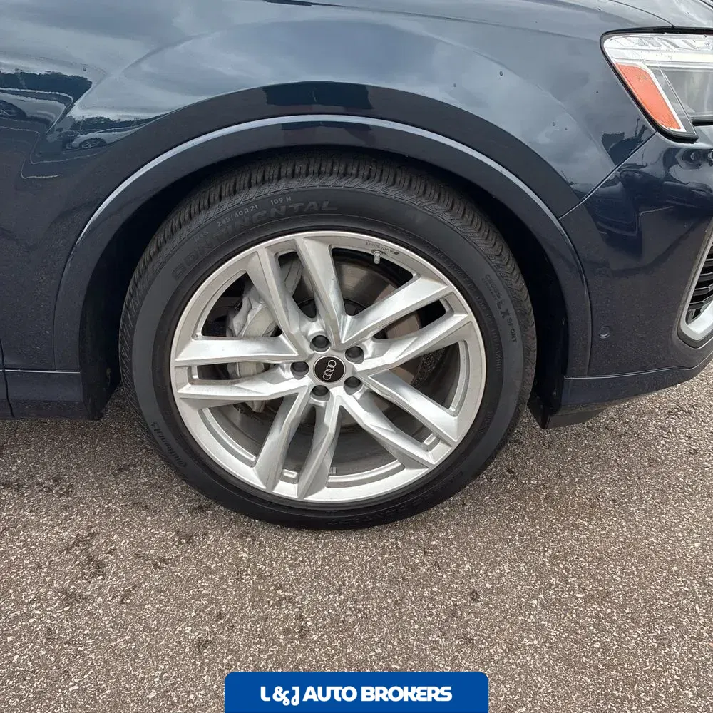 2025 Audi Q7 Premium Plus 55