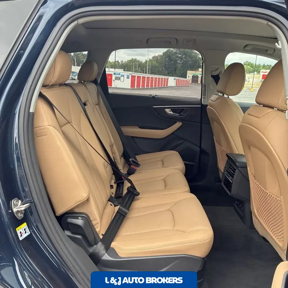 2025 Audi Q7 Premium Plus 55