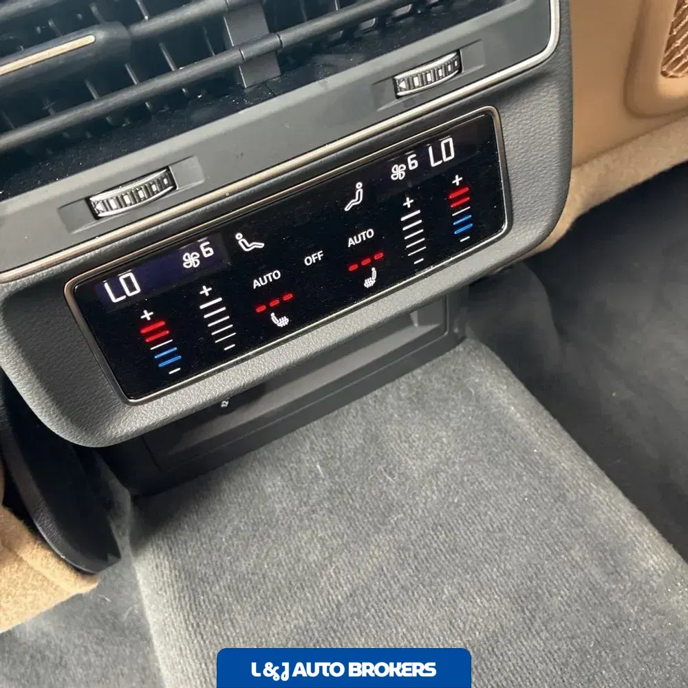 2025 Audi Q7 Premium Plus 55