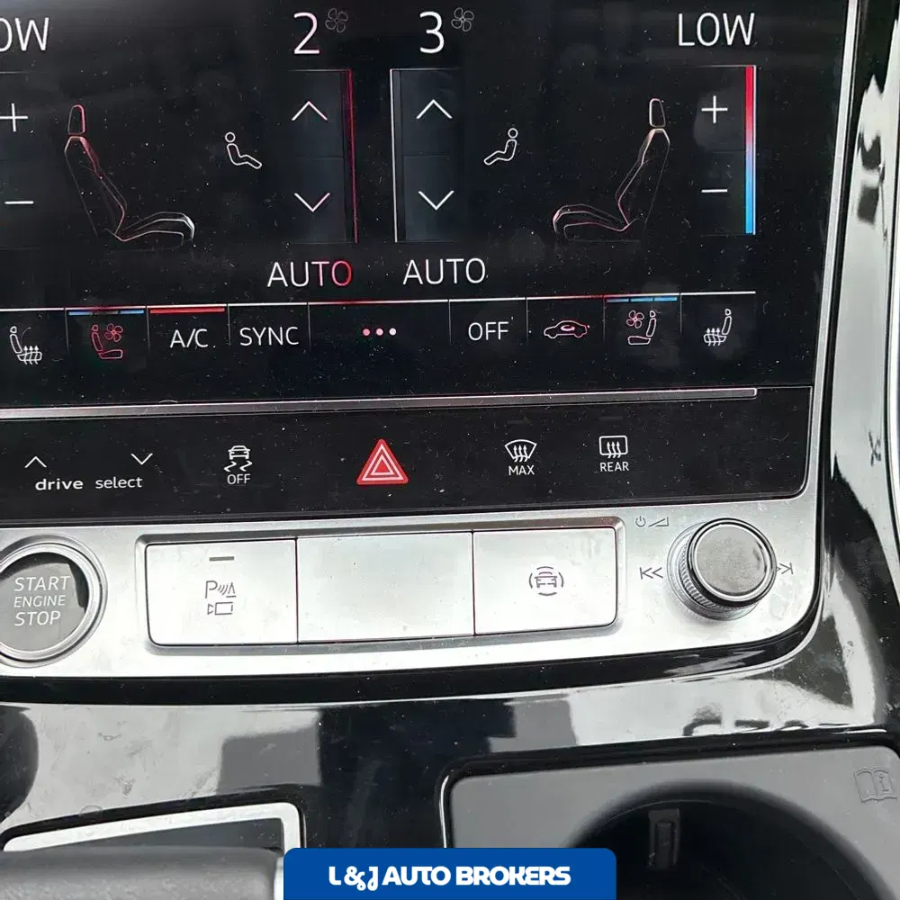 2025 Audi Q7 Premium Plus 55