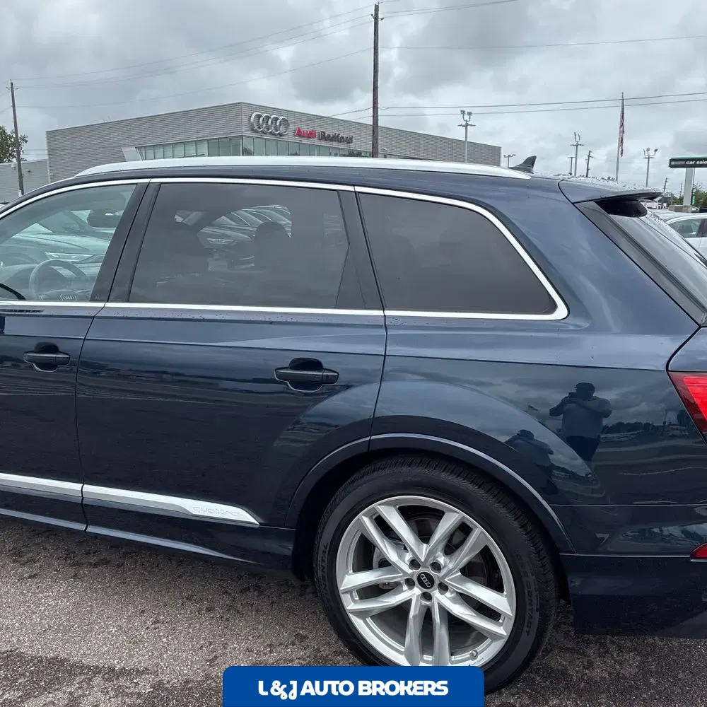 2025 Audi Q7 Premium Plus 55