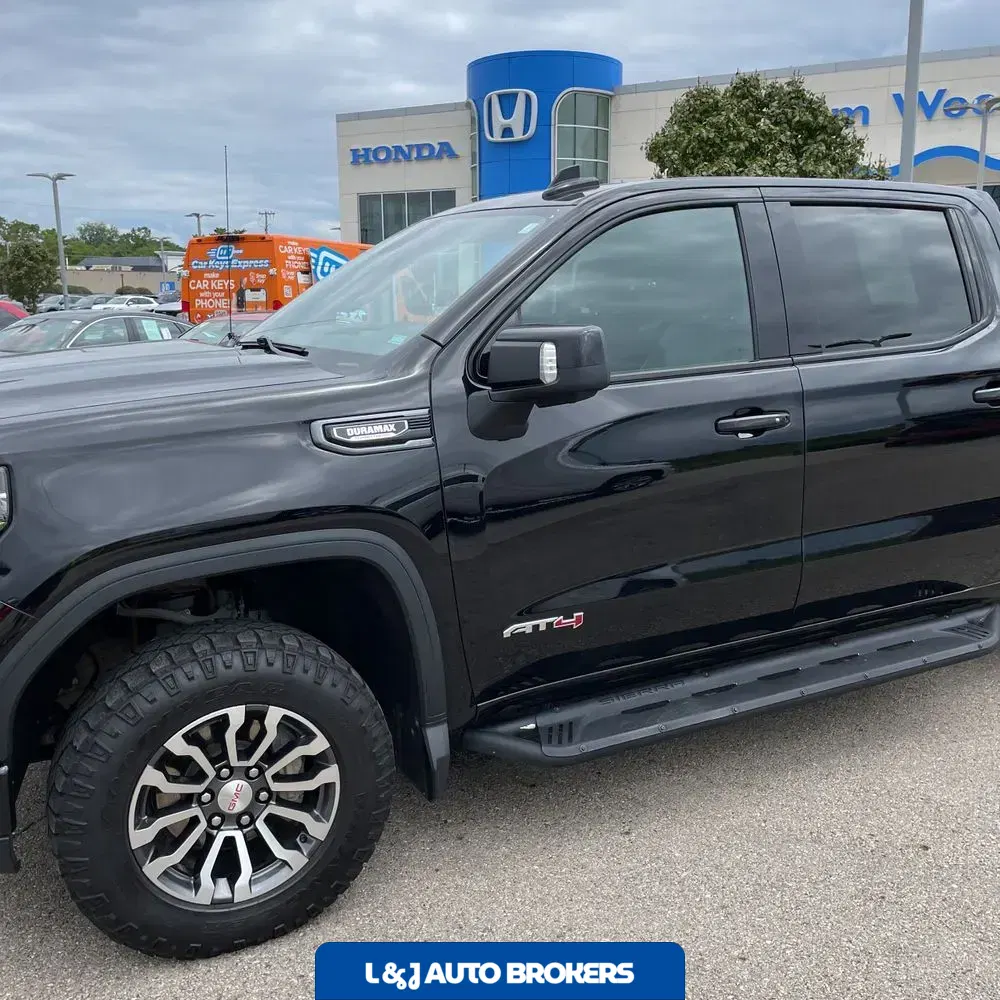 2023 GMC Sierra 1500 AT4