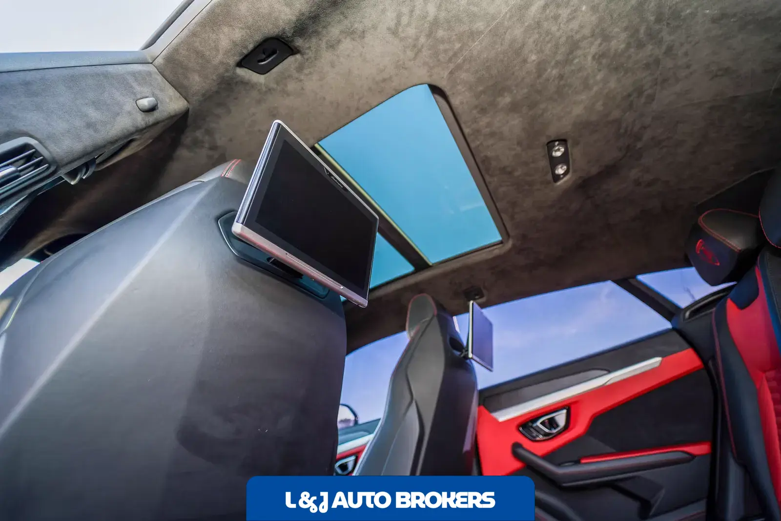 2019 Lamborghini Urus