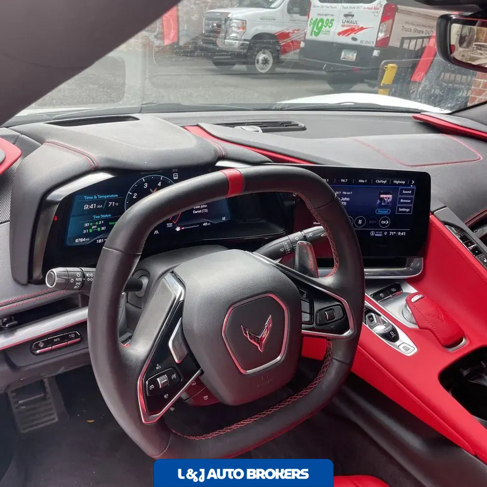 2023 Chevrolet Corvette Stingray 2LT