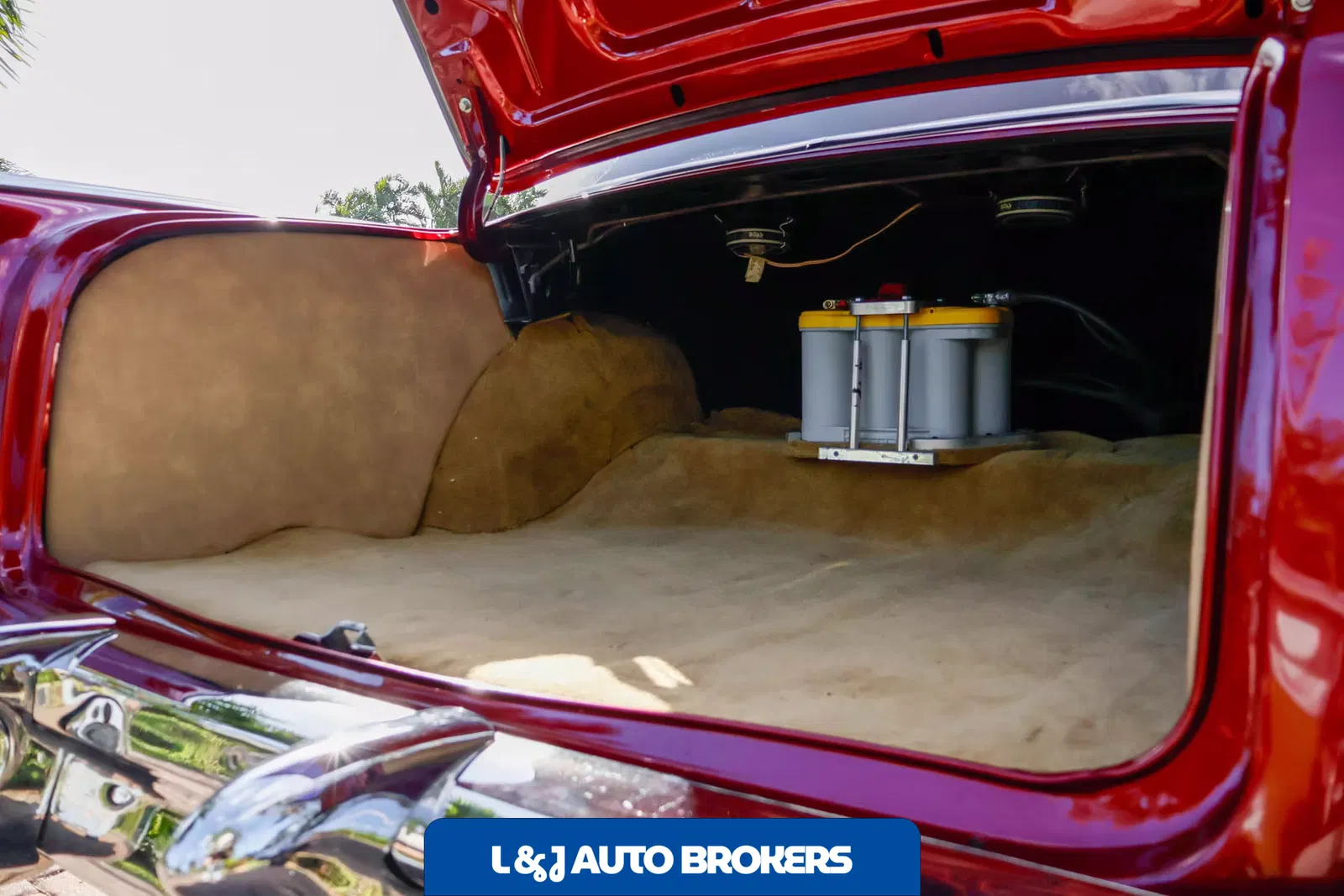 1957 Chevrolet Bel Air 2-Door Sedan Restomod