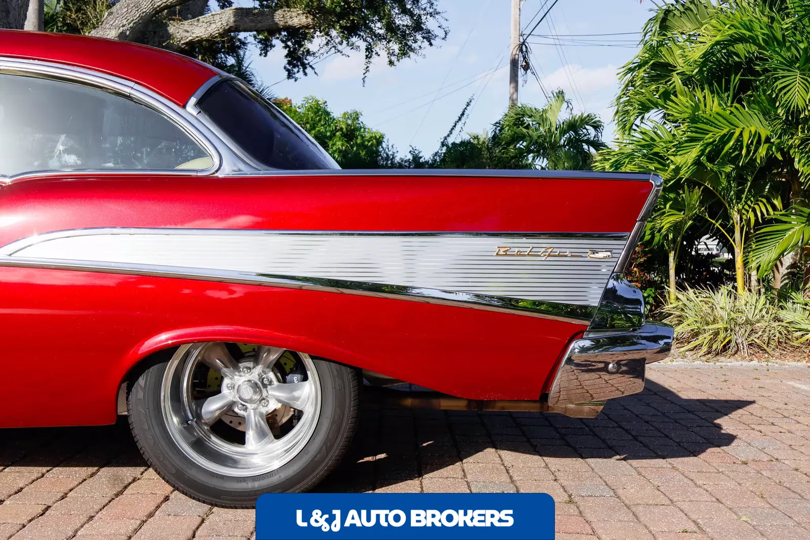 1957 Chevrolet Bel Air 2-Door Sedan Restomod