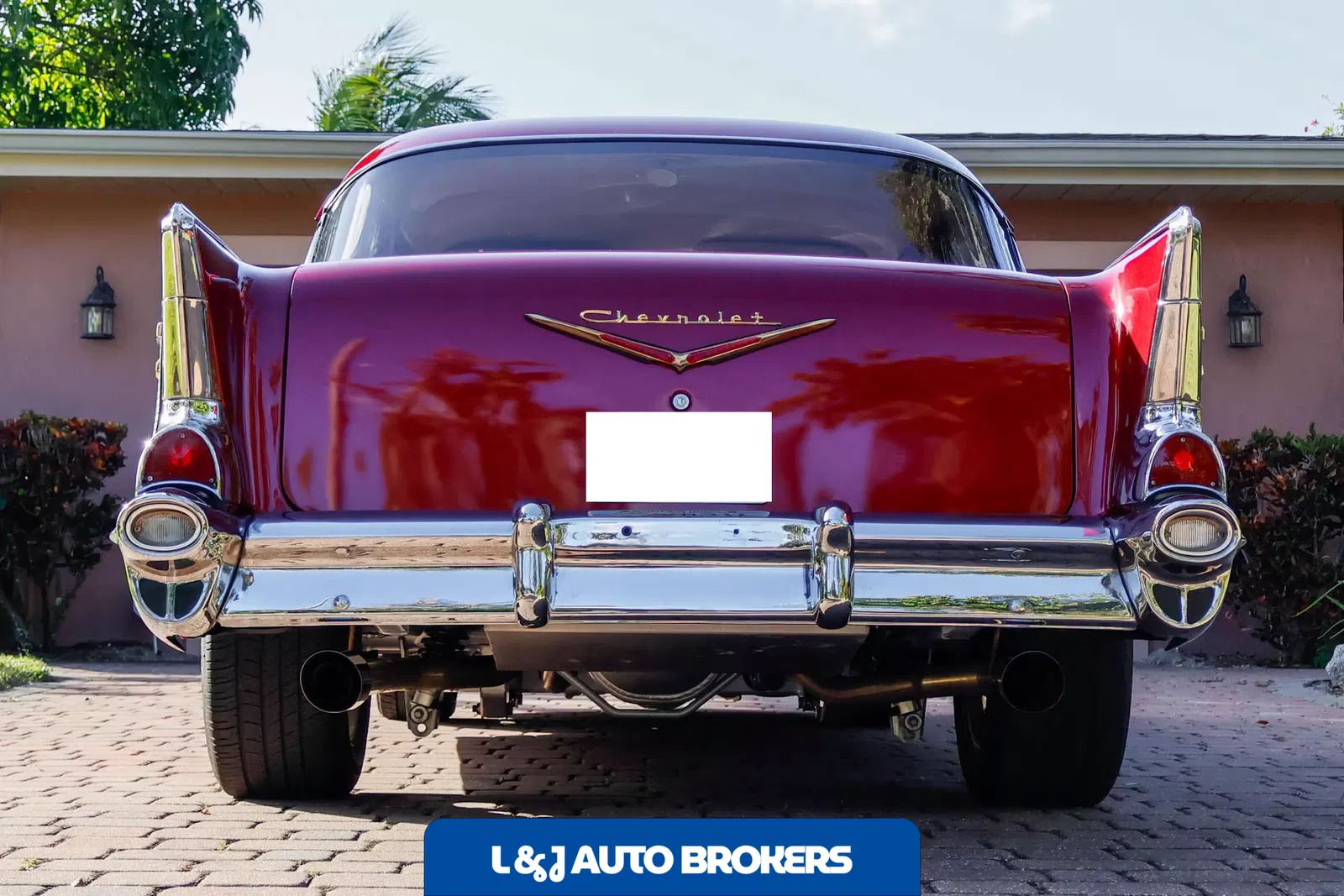 1957 Chevrolet Bel Air 2-Door Sedan Restomod
