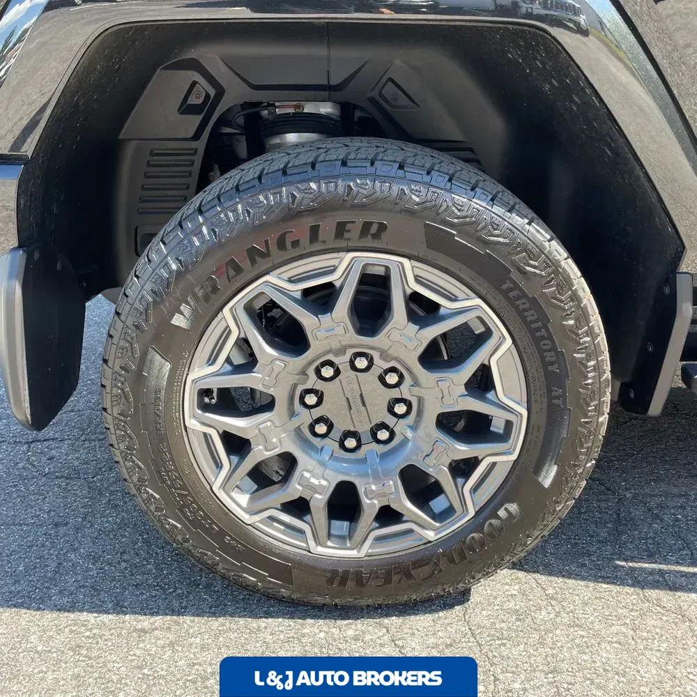 2025 GMC Hummer EV SUT 3X