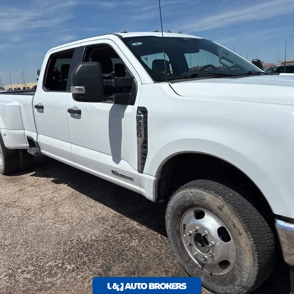 2024 Ford F-350 Super Duty XL