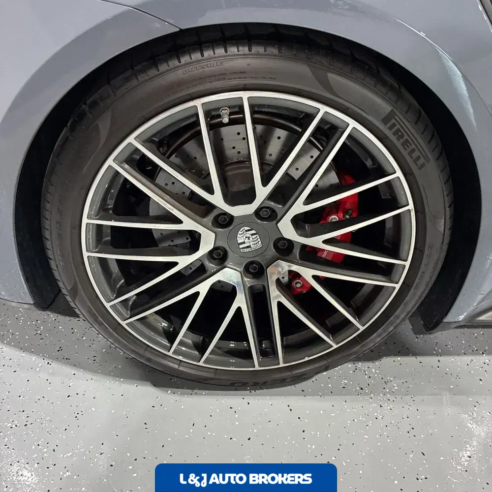 2024 Porsche 911 Turbo