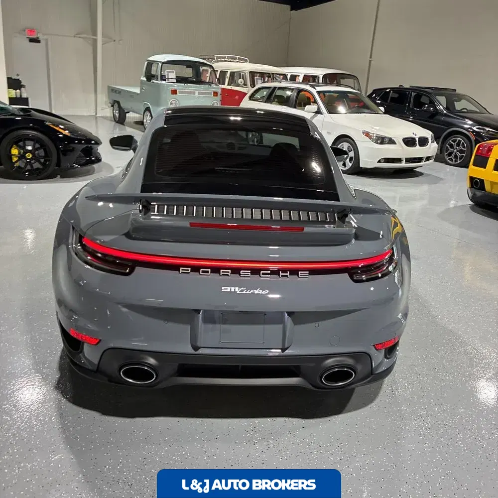 2024 Porsche 911 Turbo