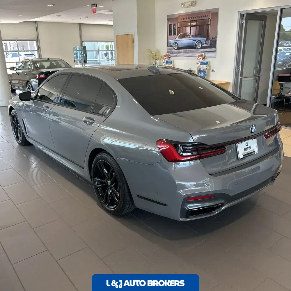 2022 BMW 7-Series 750xi