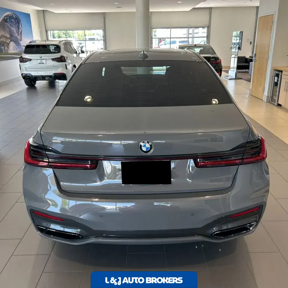 2022 BMW 7-Series 750xi