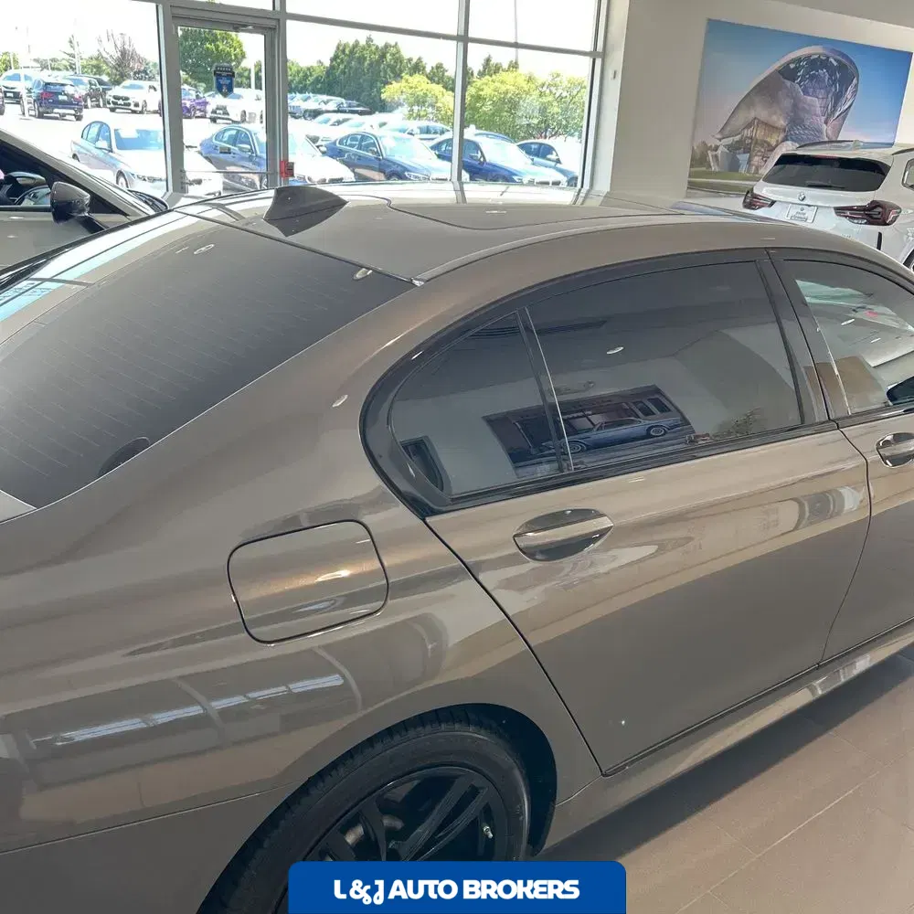 2022 BMW 7-Series 750xi