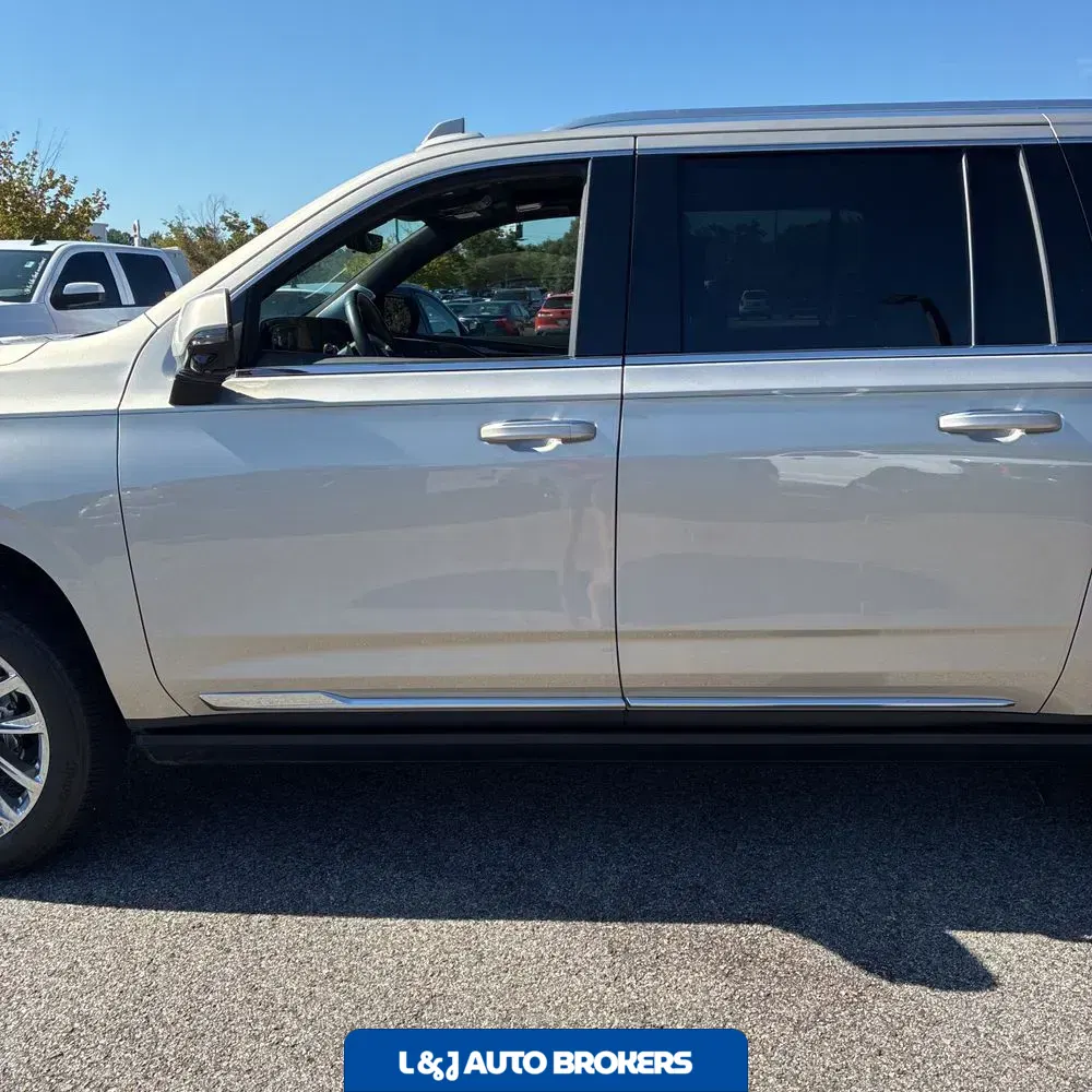 2023 Cadillac Escalade ESV Premium Luxury