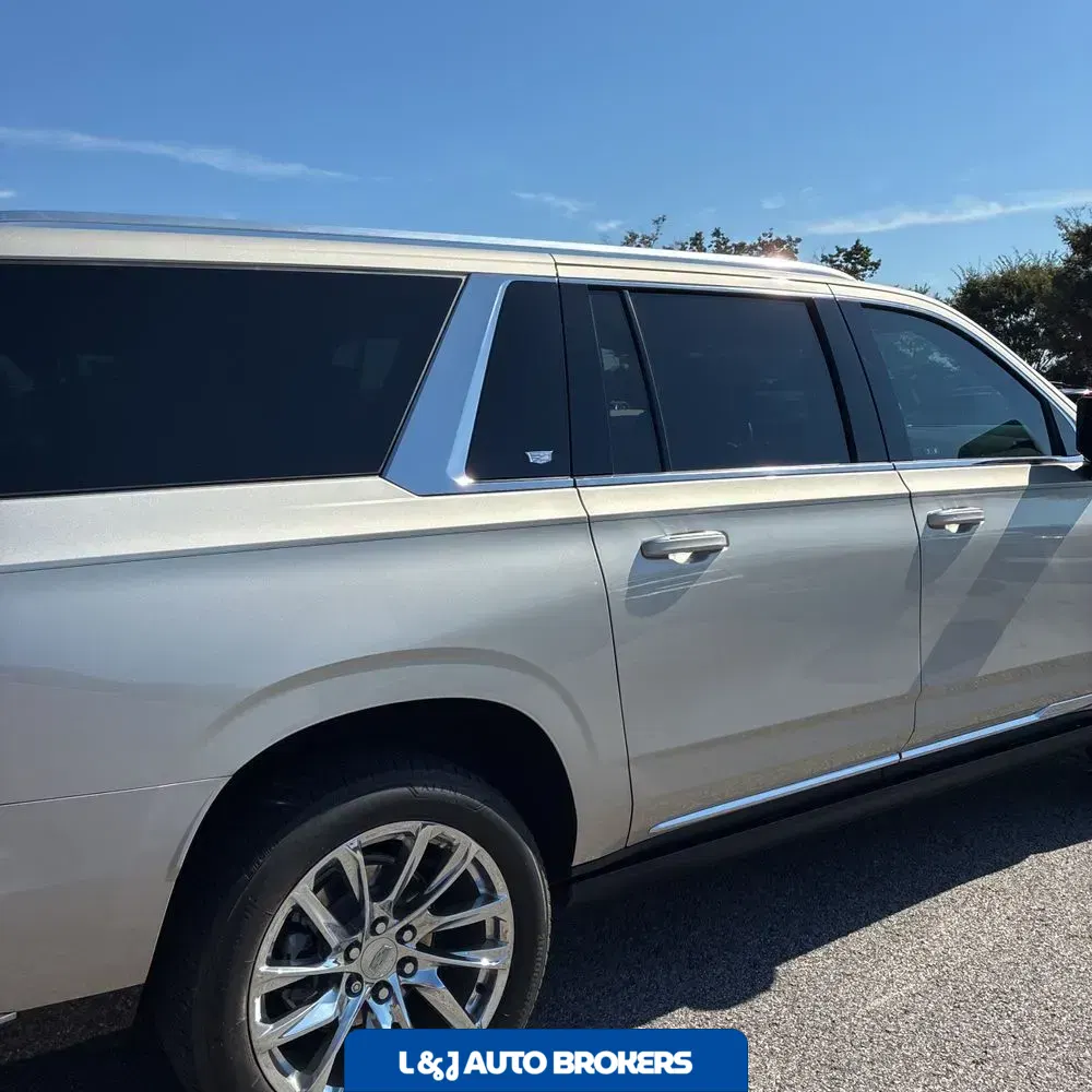 2023 Cadillac Escalade ESV Premium Luxury