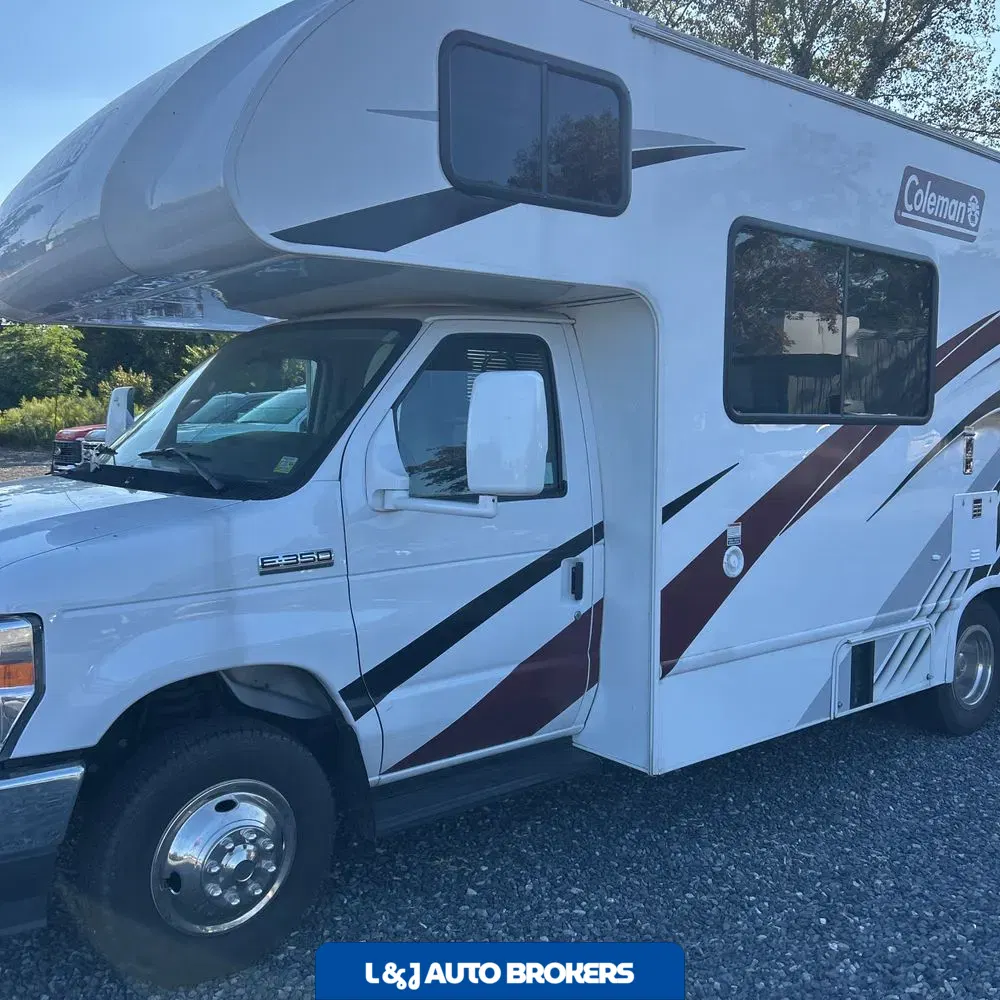 2022 Ford Commercial Vans E350