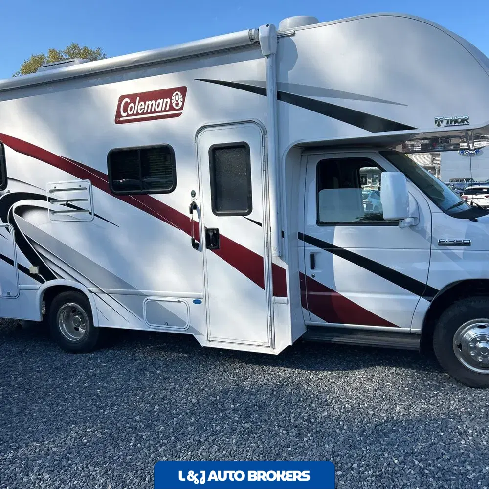 2022 Ford Commercial Vans E350
