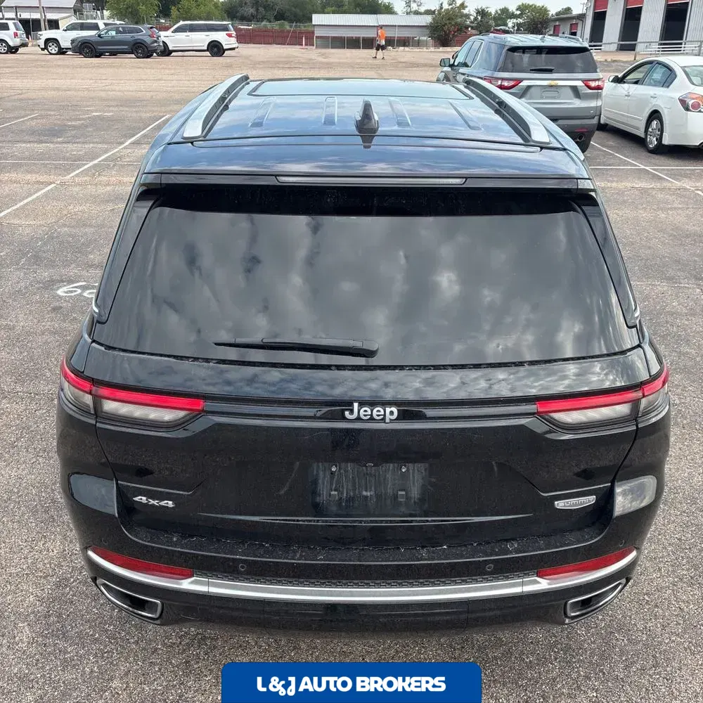 2023 Jeep Grand Cherokee Summit Reserve