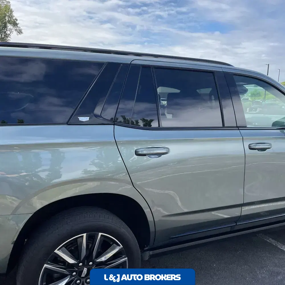 2023 Cadillac Escalade Sport