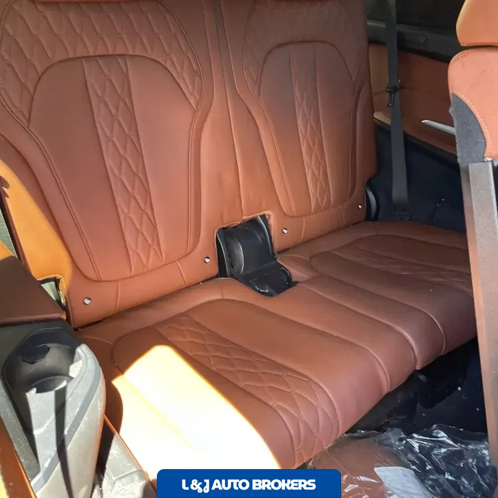 2023 BMW X7 XDrive40i