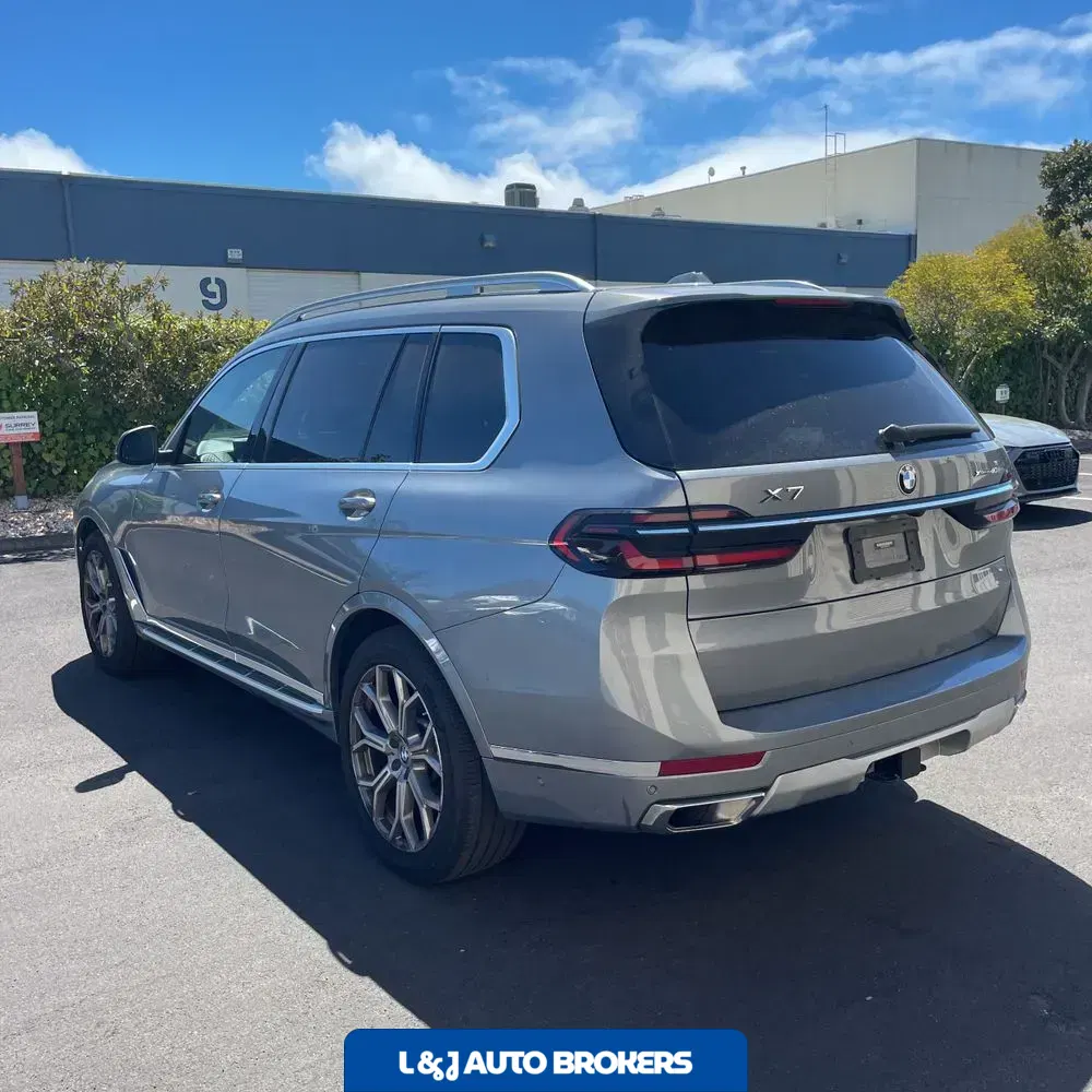 2023 BMW X7 XDrive40i
