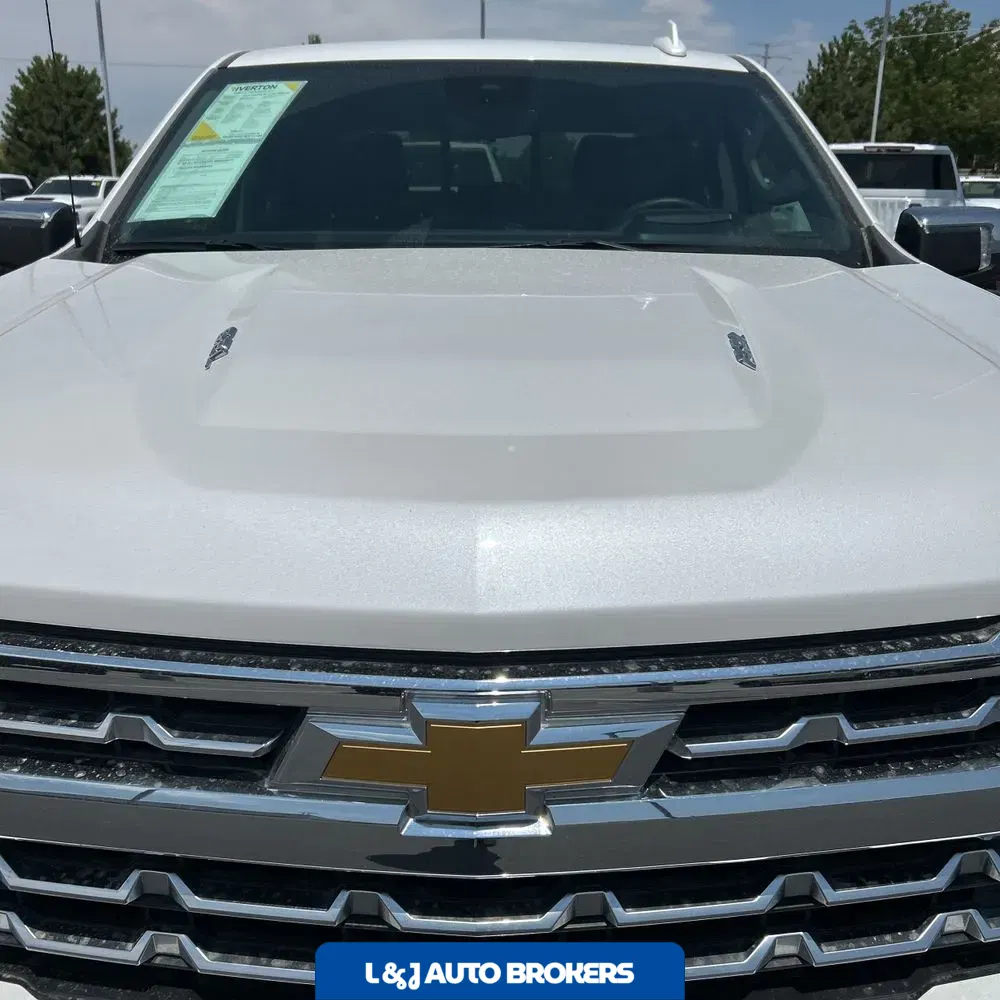 2024 Chevrolet Silverado 1500 LTZ