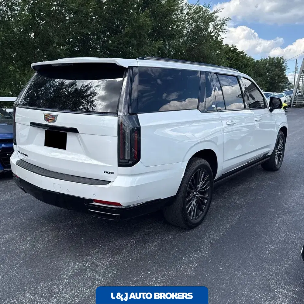 2025 Cadillac Escalade ESV Sport Platinum