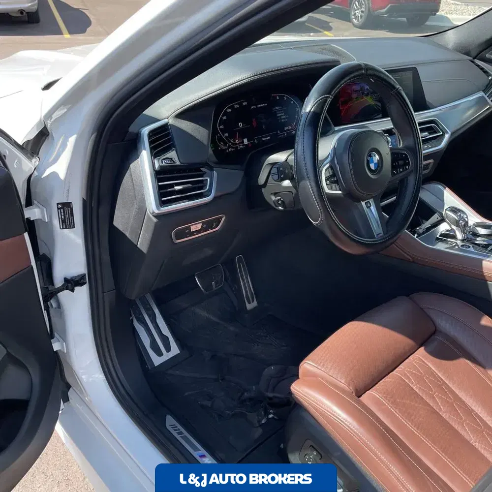 2023 BMW X6 M50i