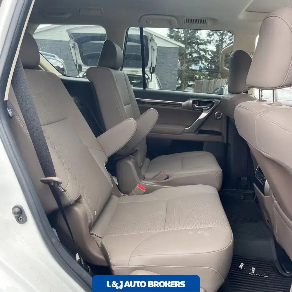2022 Lexus GX 460 Base