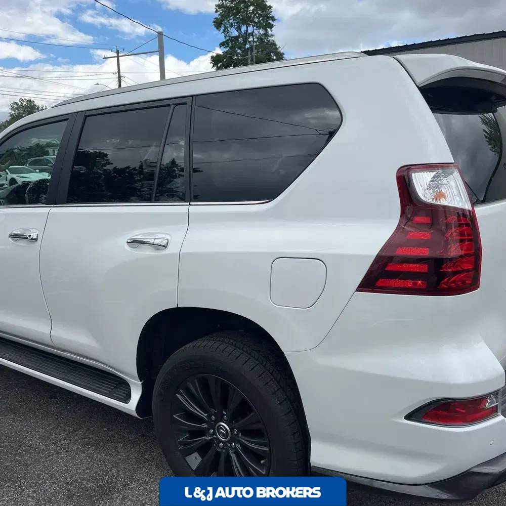 2022 Lexus GX 460 Base