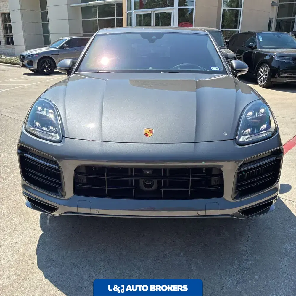 2023 Porsche Cayenne GTS