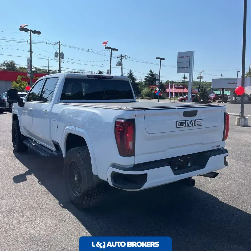 2021 GMC Sierra 2500HD AT4