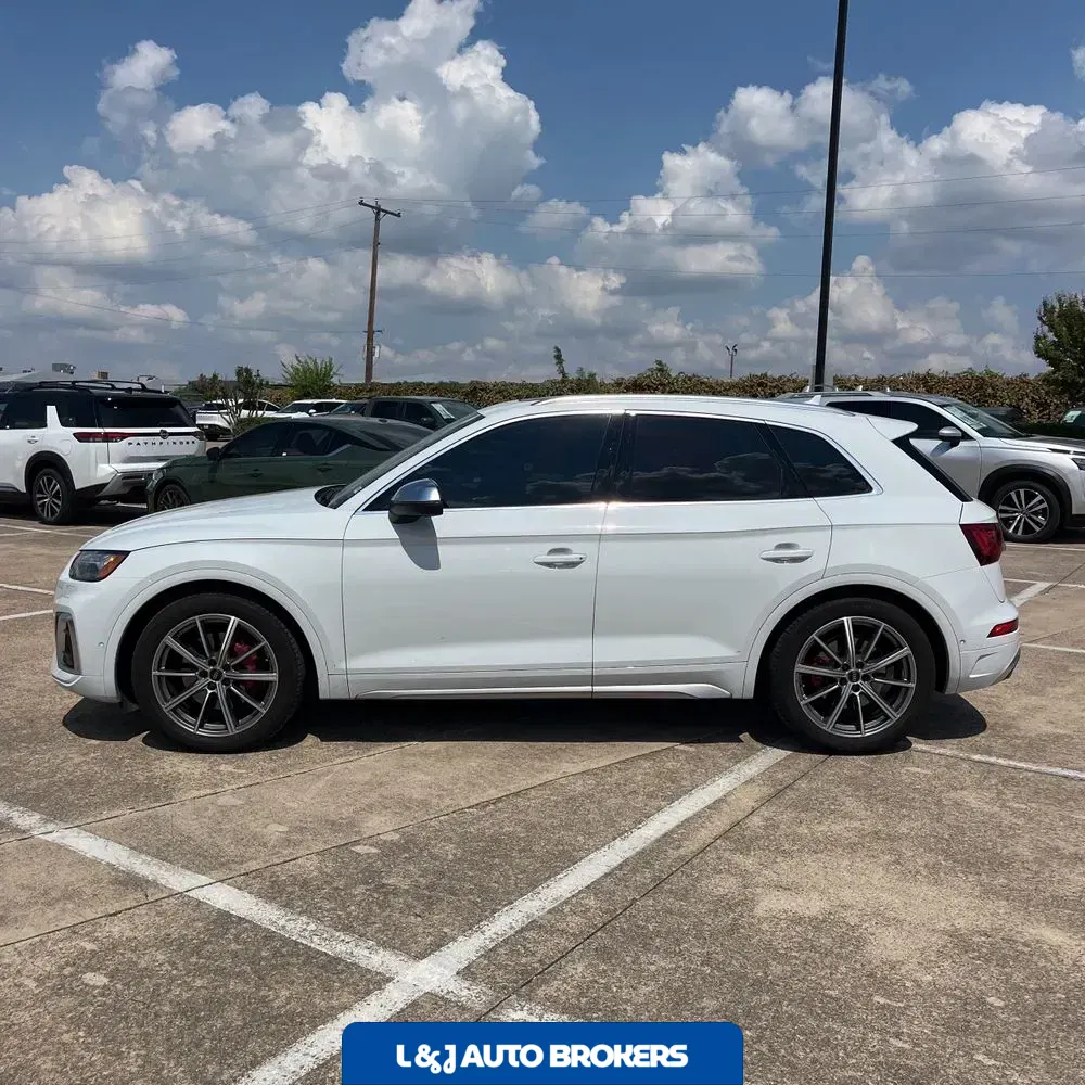 2024 Audi SQ5 Prestige