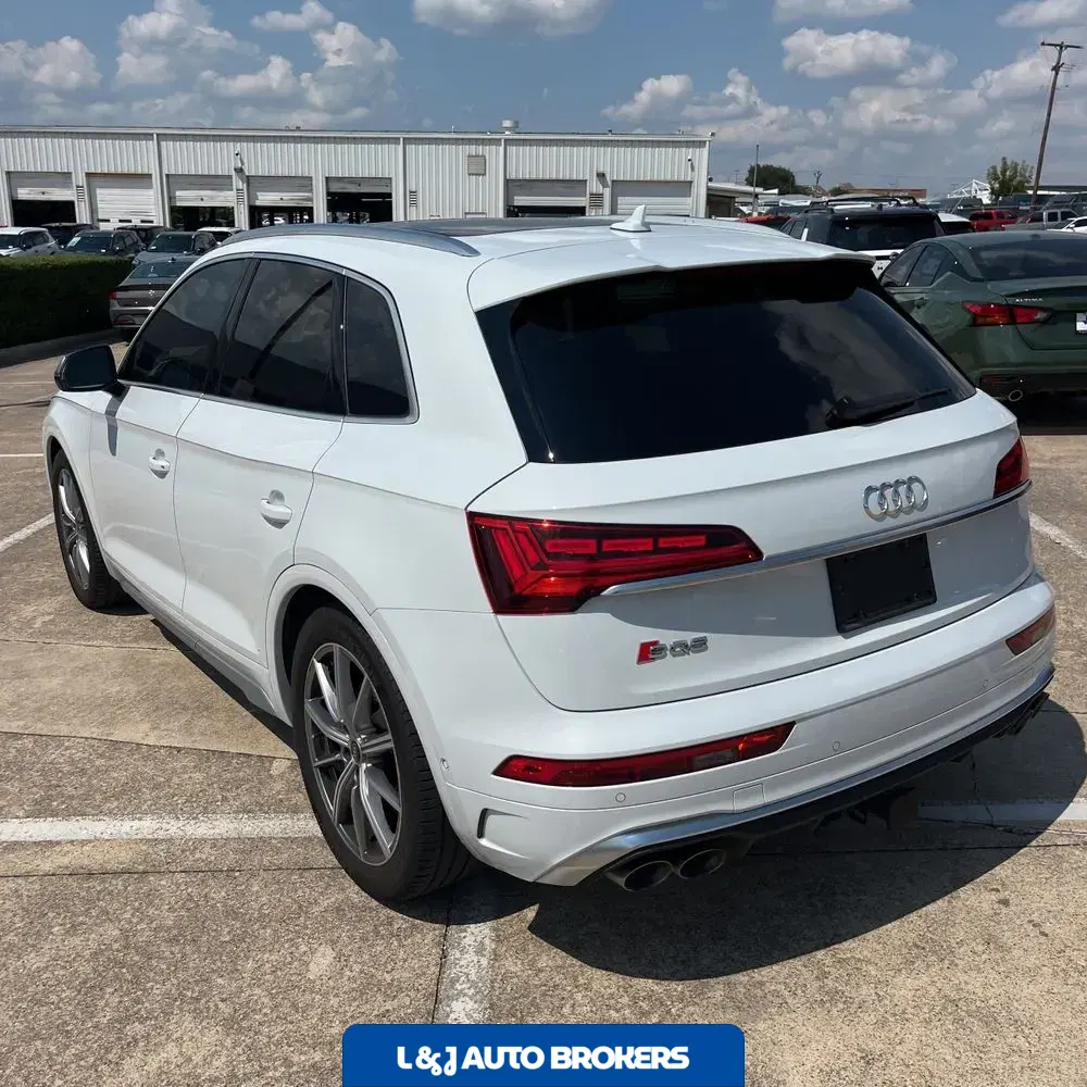 2024 Audi SQ5 Prestige