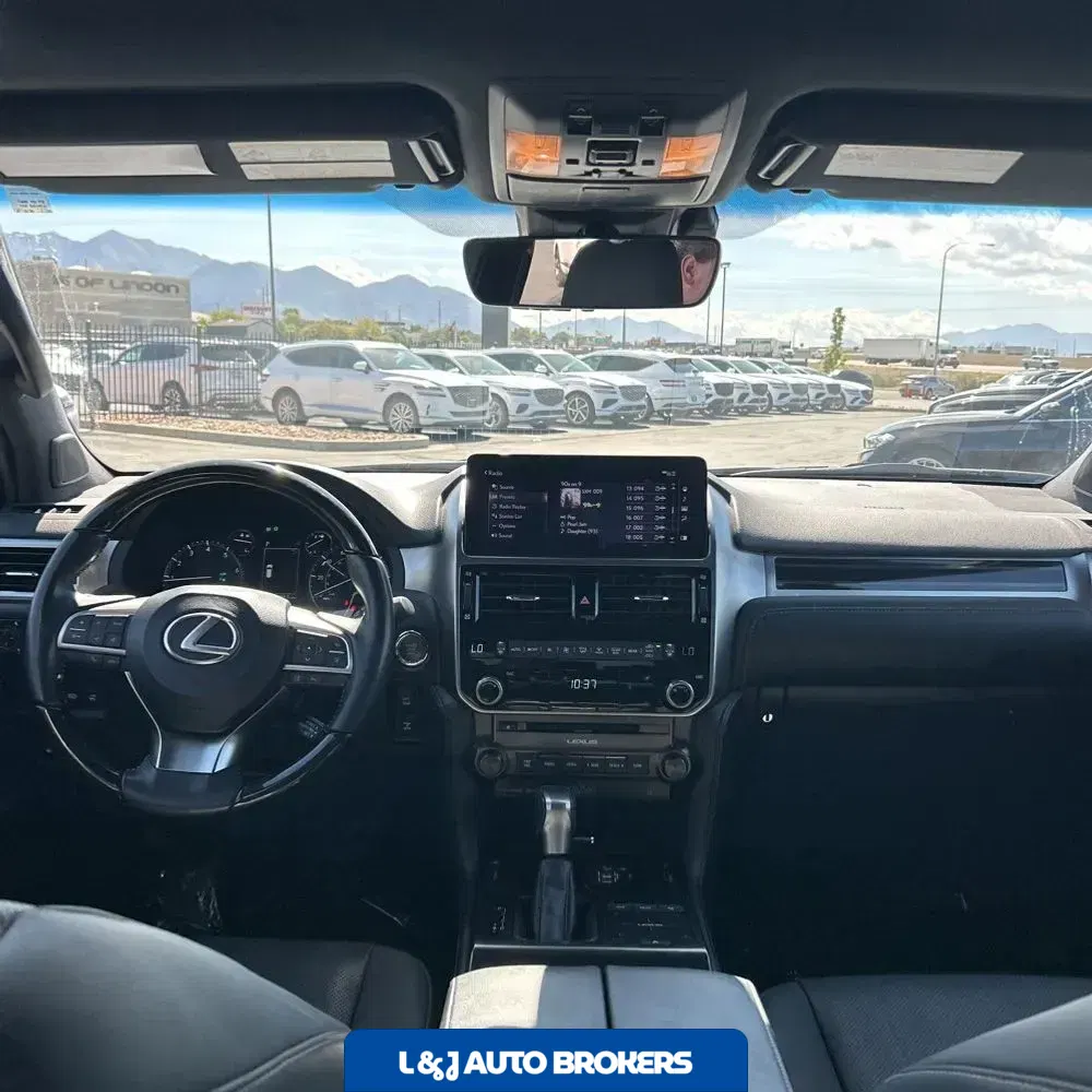 2023 Lexus GX 460 Base