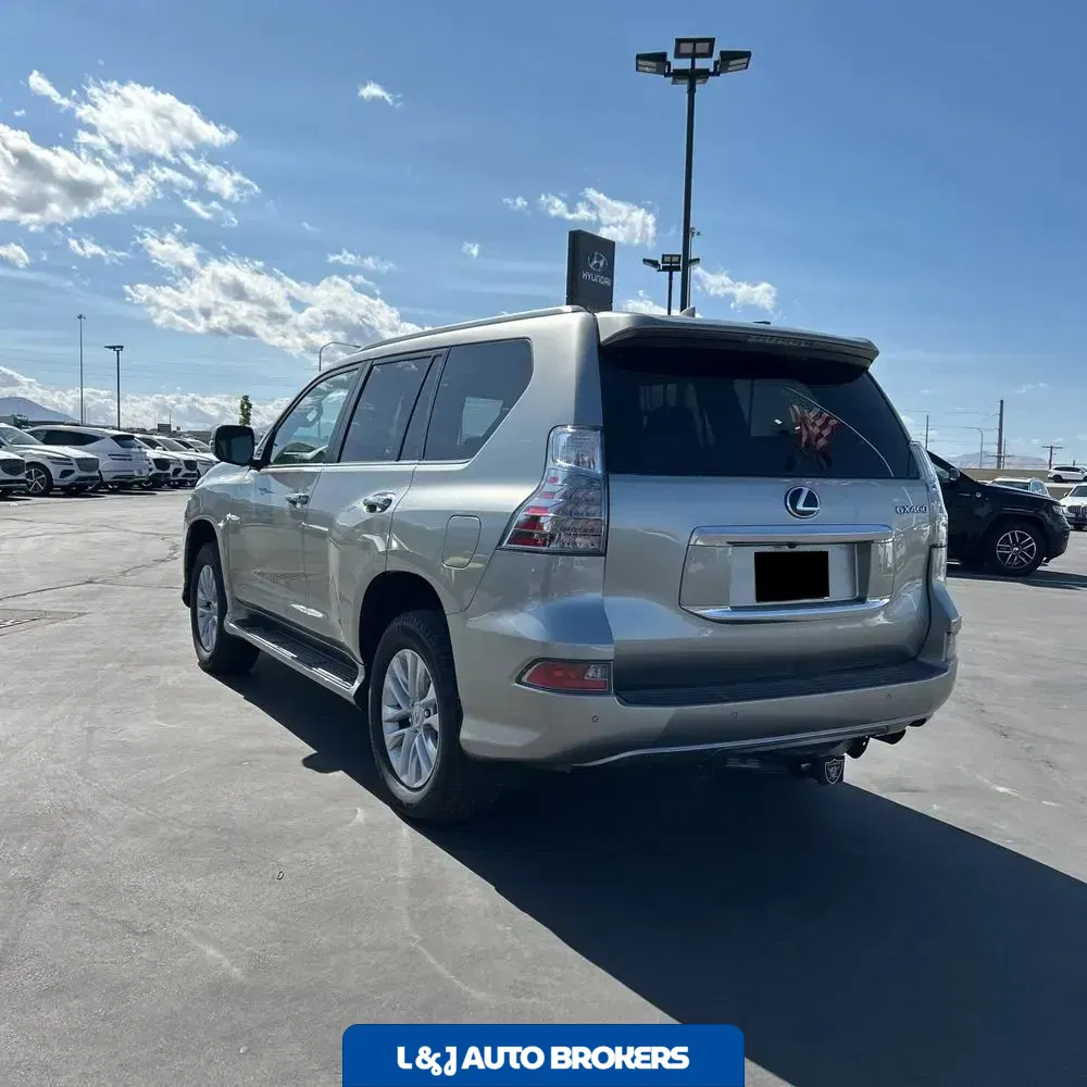 2023 Lexus GX 460 Base